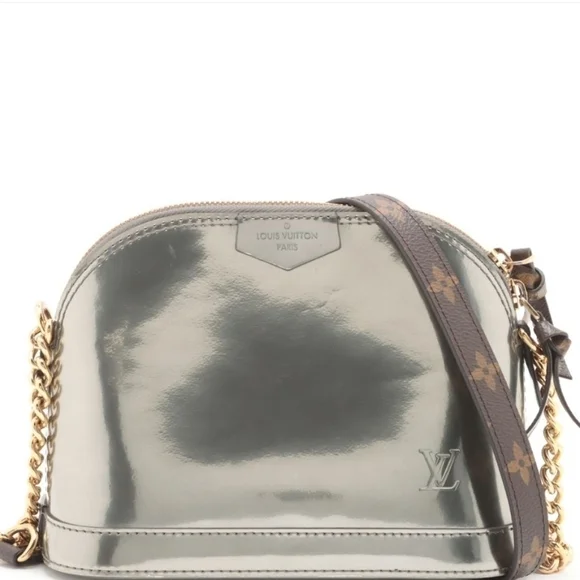 Authentic Louis Vuitton Vernis Alma - Picture 1 of 10